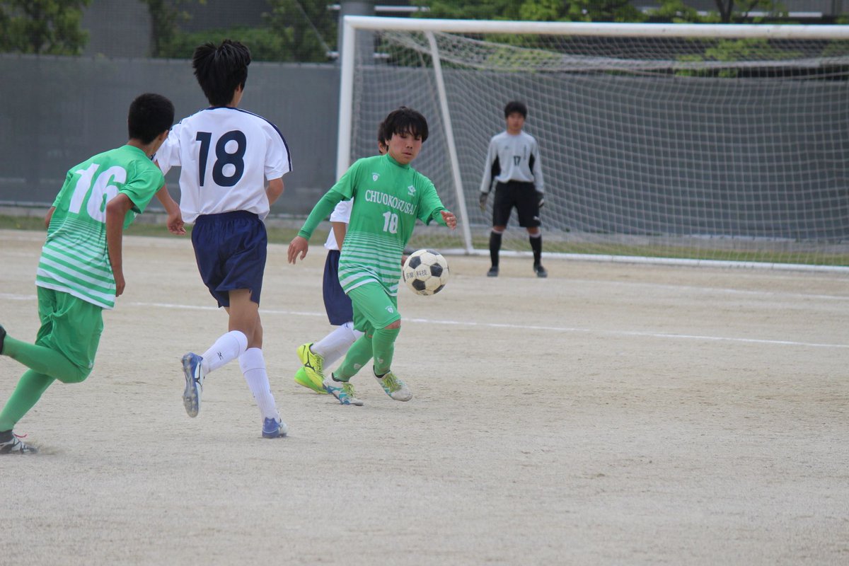 Biomサッカーコース 中央国際高校サッカー部 公式 5月7日に行なわれた 中央国際高校vs 都立多摩科学技術高校のリーグ戦の写真です 10 高校サッカー