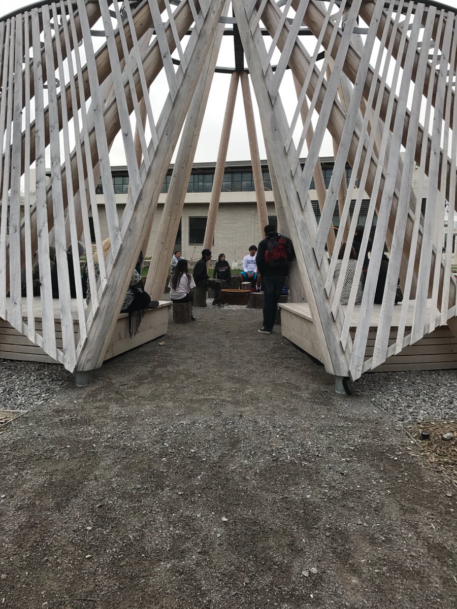 Jennifer Currie tweet media