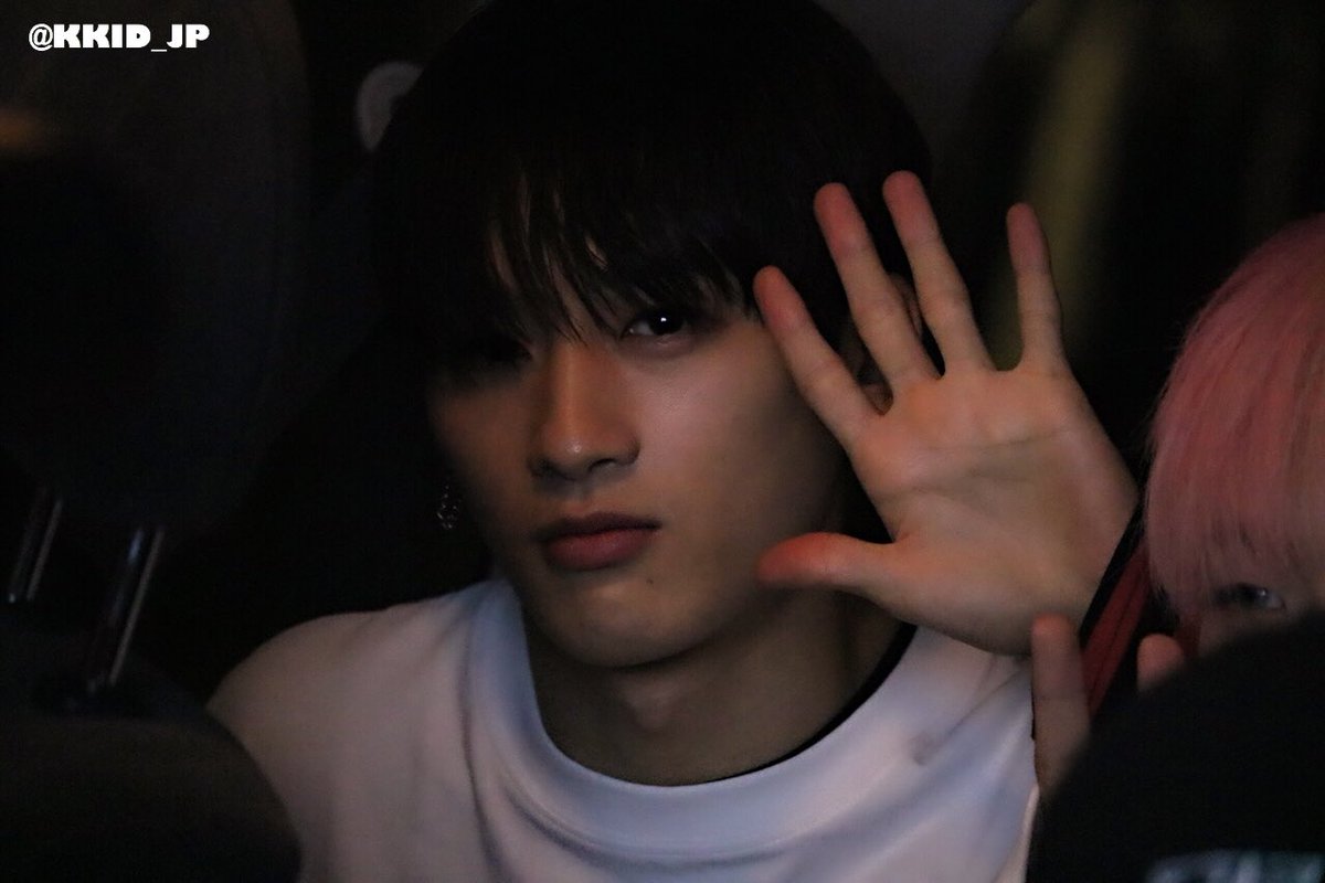 KKID_JP's tweet photo. 170501 난바

#BLANC7 #블랑세븐 #ブランセブン #KKID #케이키드 

<@BLANC7_KKID>
<@BLANC7_official> https://t.co/2LcASRNBea
