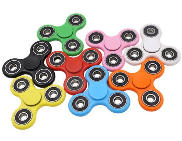 FidgetSpinnerTV's tweet image. New designs are coming up!!! Can&apos;t wait to share it with you 😍😊👌 #fidgetspinnertv #spinner #spinners #fidgetspinners #spinnershop #fidget