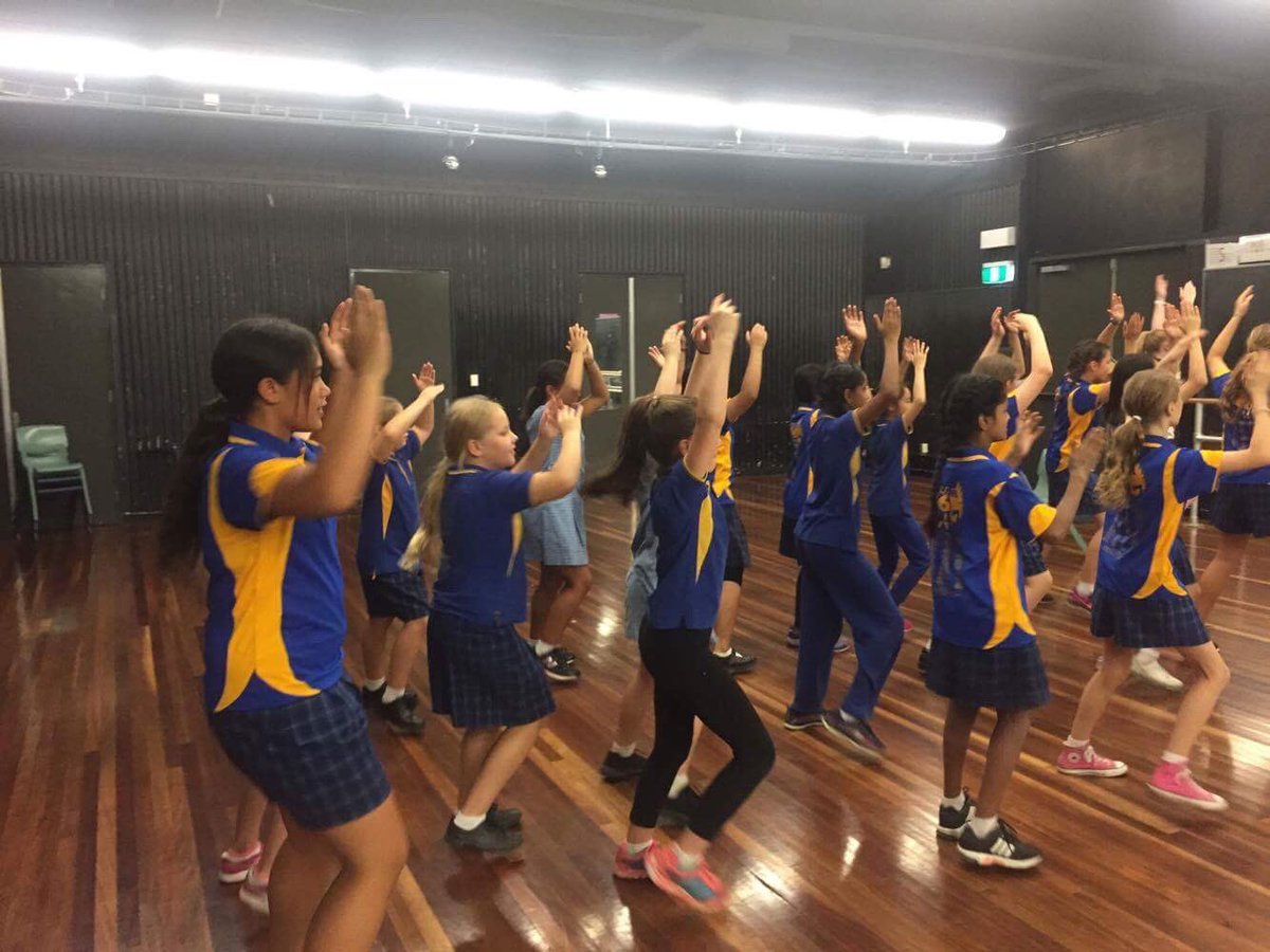 QuakersHPS's tweet photo. Our talented senior dance students practising at @QuakersHillHS! https://t.co/07Xdlpvnmm