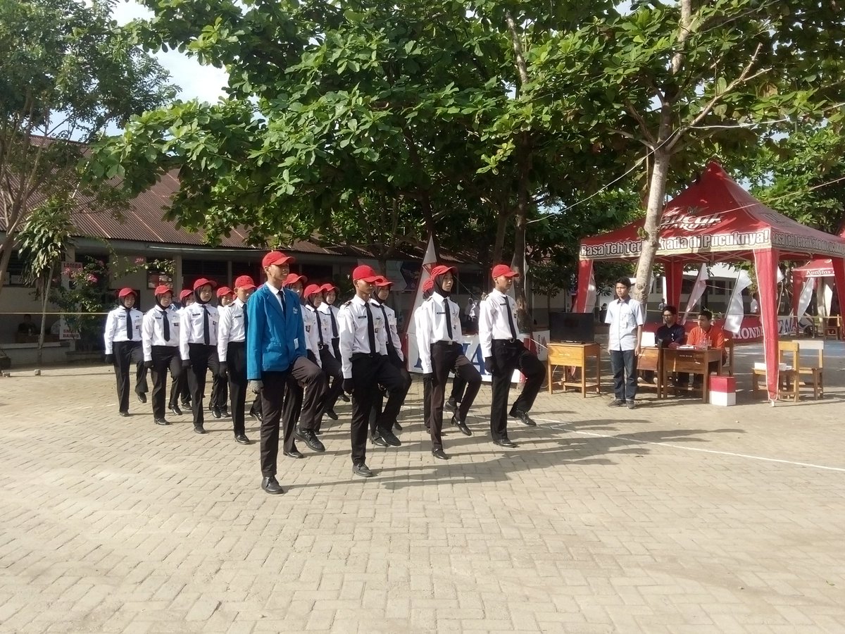 Penampilan Lomba Lkbb dari SMKN 1 Jeneponto #GERAKCHAPTER5