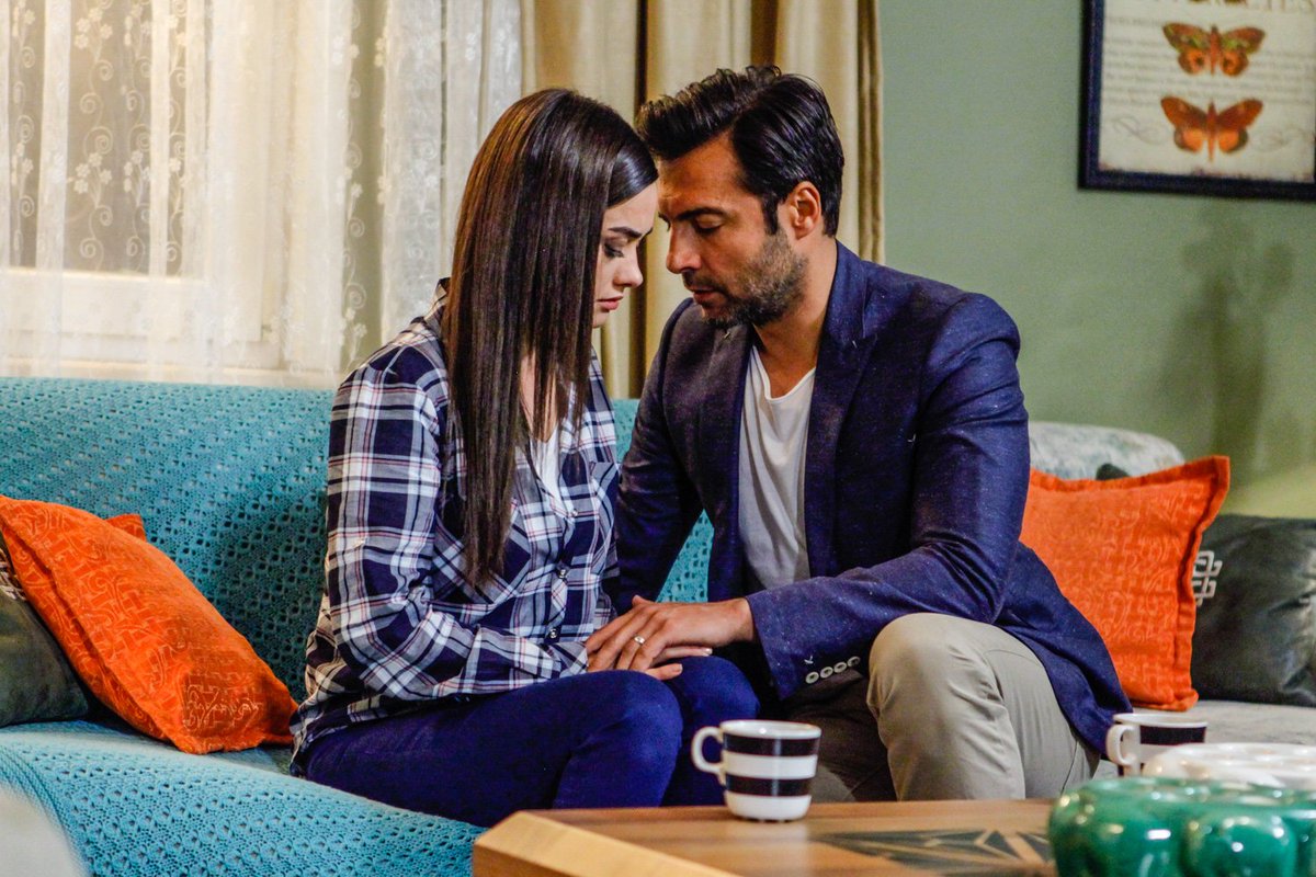 #EvlatKokusu Final Bölümüyle BU AKŞAM 20.00'de <a href="/KanalD/">Kanal D</a>'de!
@HndSrl <a href="/BrsKILIC/">Barış Kılıç</a> @SedeffAvcii @MuratHanla @YesimSalkim <a href="/endemoltv/">Endemol Shine Turkey</a>