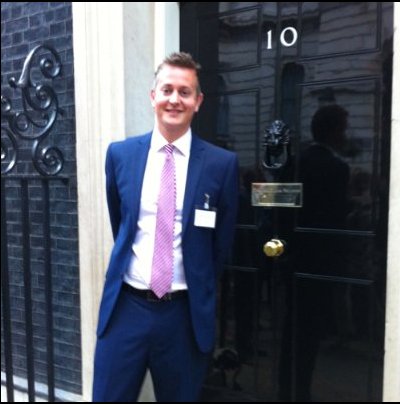 Richard visited No.10 and here he is next to the door. Nice memory pic, bad profile pic #LinkedInFail