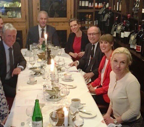 BusinessSweDEU's tweet photo. Team Sweden is driving mobility agenda in Germany forward, in dialogue with infrastructure minister Anna Johansson https://t.co/cV0i76v7XL