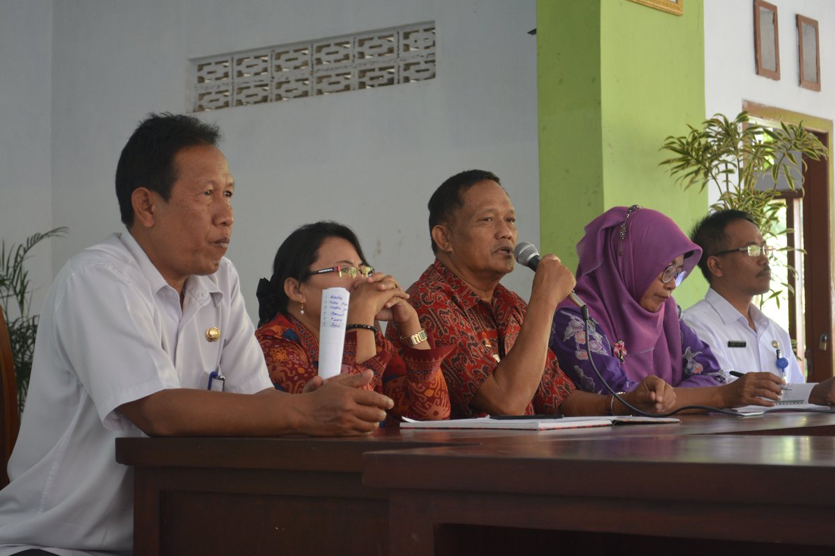 Kpanyar_Smart's tweet photo. Kunjungan Kerja dr Pem. Daerah Kab. Sanggao KalBar di Smart Kampung Desa Kampunganyar @a_azwarnas @banyuwangi_kab @kec_glagah https://t.co/NXqrcOFF5j