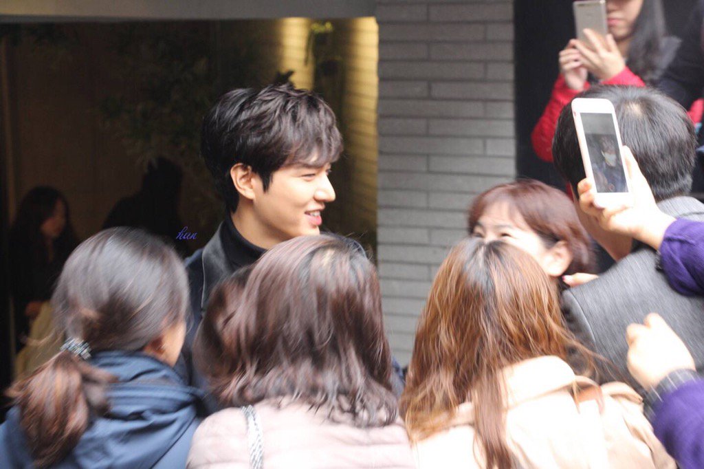 TeamLeeMinHo's tweet photo. @ActorLeeMinHo Where to meet my friends? At Lee Min Ho
 #11yearswithLeeMinHo #AlwaysWithLeeMinHo https://t.co/c3xP0zu215