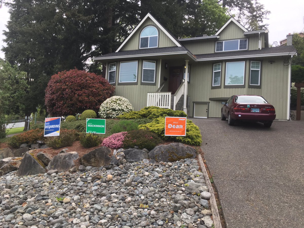bdwkoning's tweet photo. Our house really seems to reflect  BC -doesn't matter the seats all parties look like they have clout tonight @DanBurritt @cbcnewsbc https://t.co/BFHJLad19Y