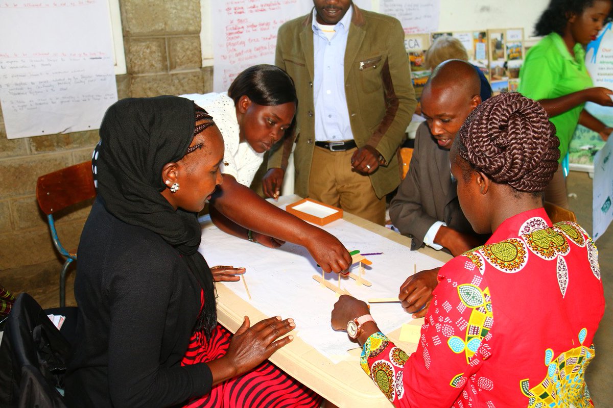 4abrighterworld's tweet photo. #education about #menstruation changes everything! Girls for Girls Economic Empowerment Workshop @MHDay28May @EVAWearOfficial https://t.co/jfl7fzH06F
