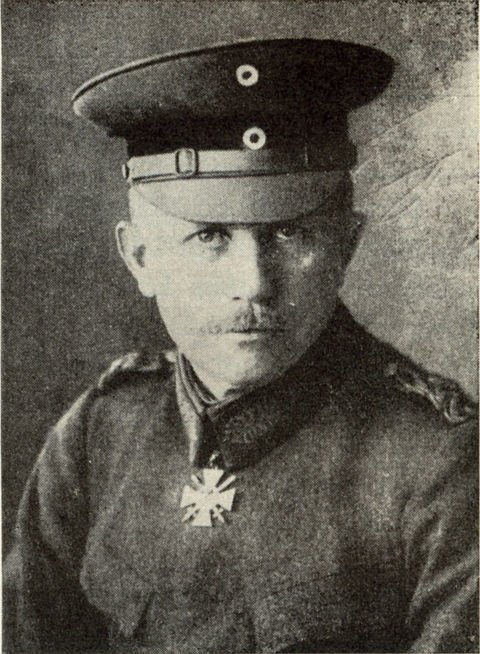 Rudiger_Goltz's tweet photo. This is me. I am War Sergeant working for Germans military. I was born in 1865. I live in Züllichau #koblenzjkl17 https://t.co/0WnTfNKGfx