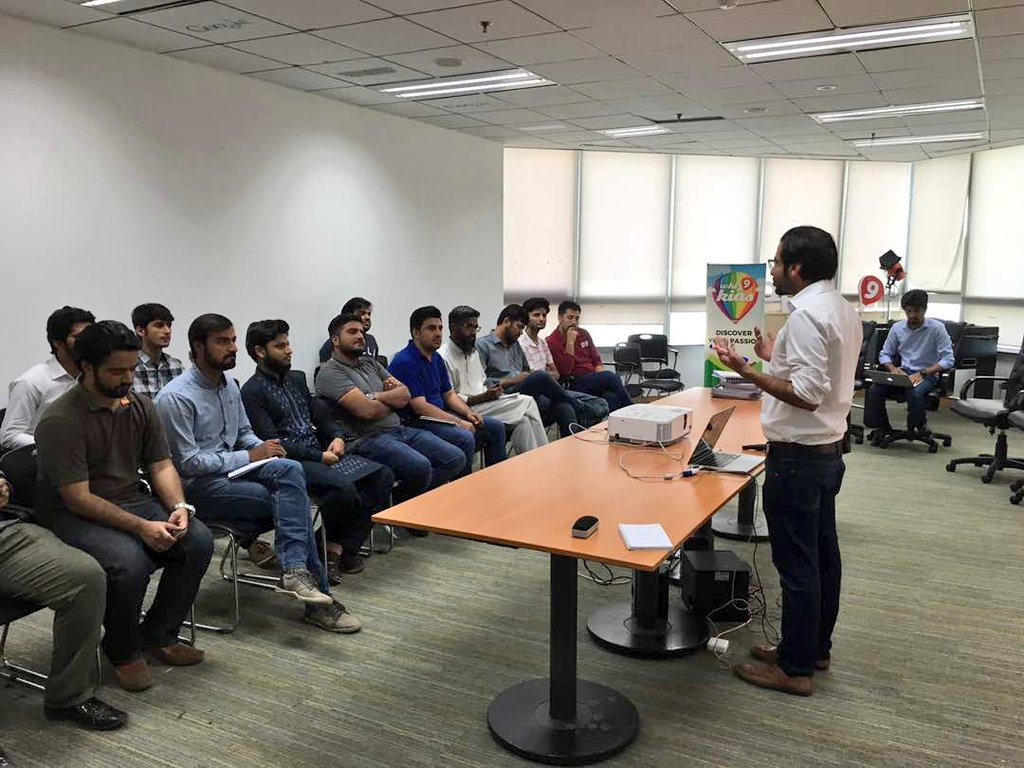 PITBIncubation's tweet photo. .@soledupk lands at #Plan9. Say #Hello to @jaliawala. Session with #Plan9startups underway. https://t.co/K7QScM68bm