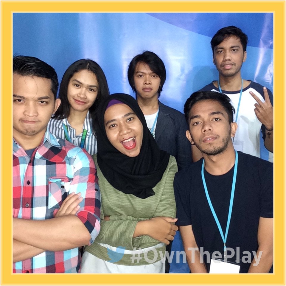 MarketingID's tweet photo. Excited to be at #OwnThePlay with @TwitterMktgID @adisukmawaldi https://t.co/t2P1iIAYFL
