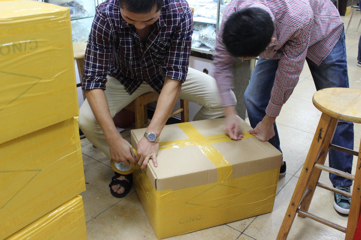 Yphonelcd's tweet image. Packing now, DHL✈️,customer will receive their mobile lcds soon