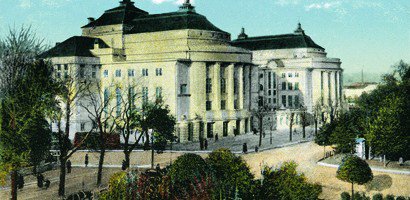LonnWiwi's tweet photo. This is one of my famous works: the Estonia Theathre in Tallinn. https://t.co/NJYuzEf0iF
