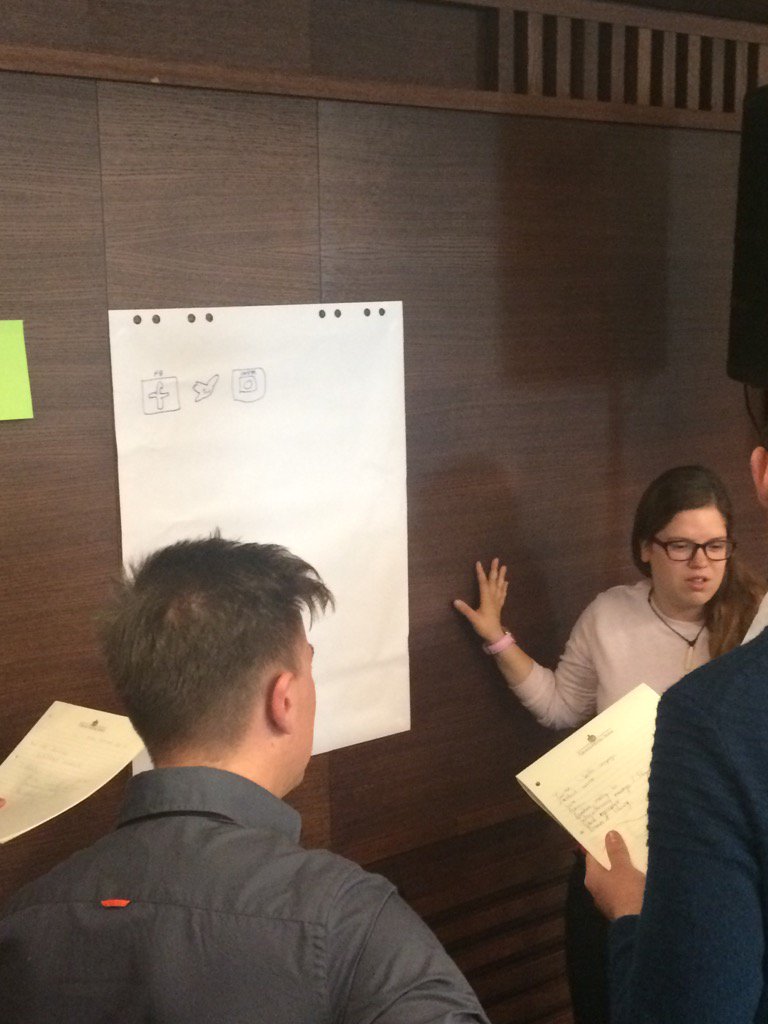 ElisainBrussels's tweet photo. #etuitraining on organising #youth 2nd day starts now. What comms tools do unions use? @ETUI_org ETUI_org https://t.co/HuFmTaVnJx