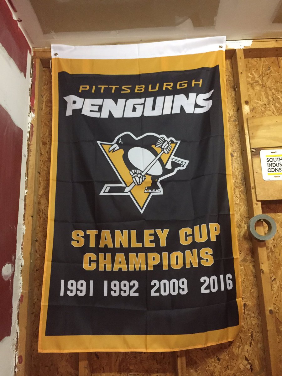 nc_hockey's tweet photo. I need another year added...@penguins https://t.co/7Y6OfHViMR