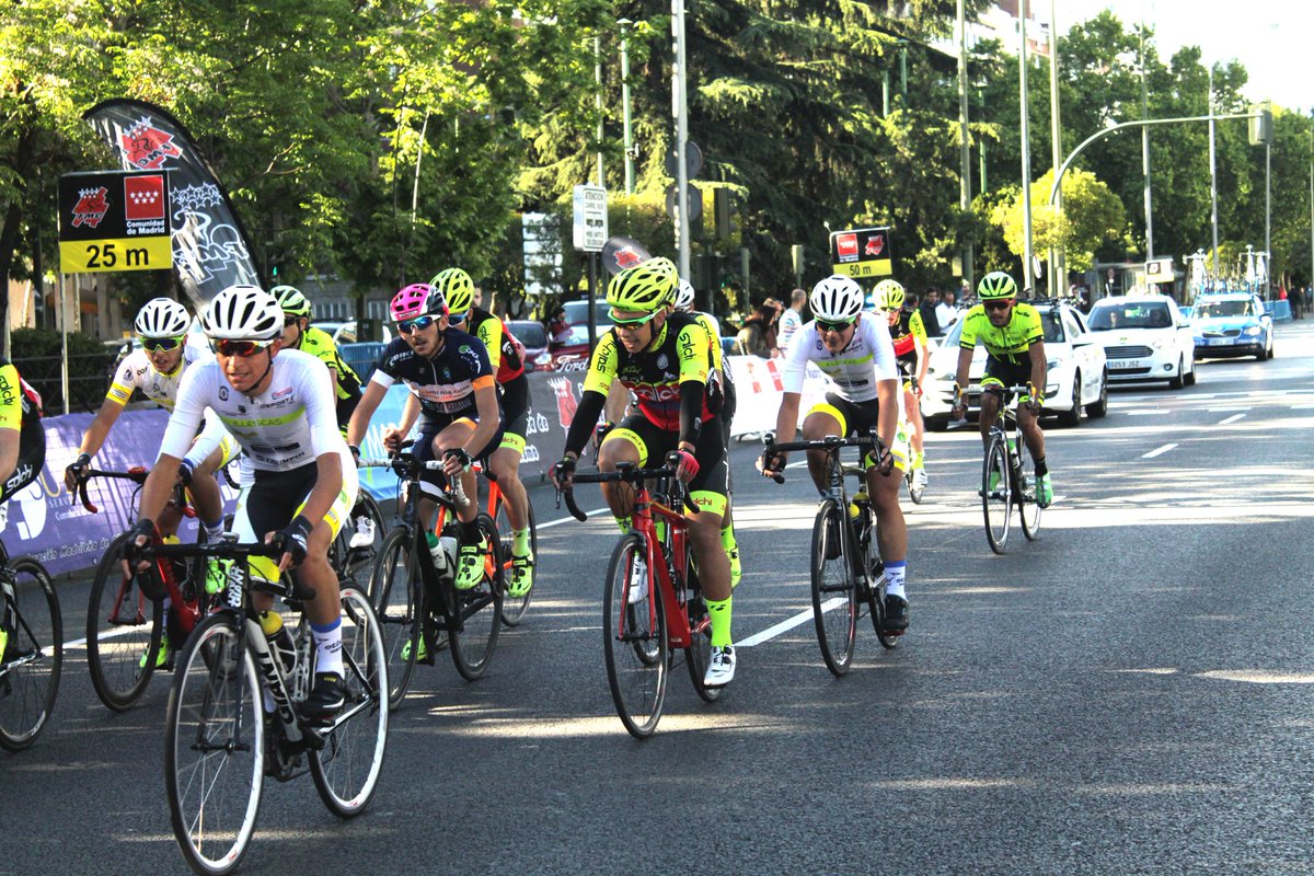 Juniorsalchi's tweet photo. Sin suerte en La Castellana #ChallengeFMC2017. Crónica, fotos, vídeo y declaraciones #juniorsalchiuccosladateam: https://t.co/vb35wNdF9S https://t.co/d5rvRaAEyp