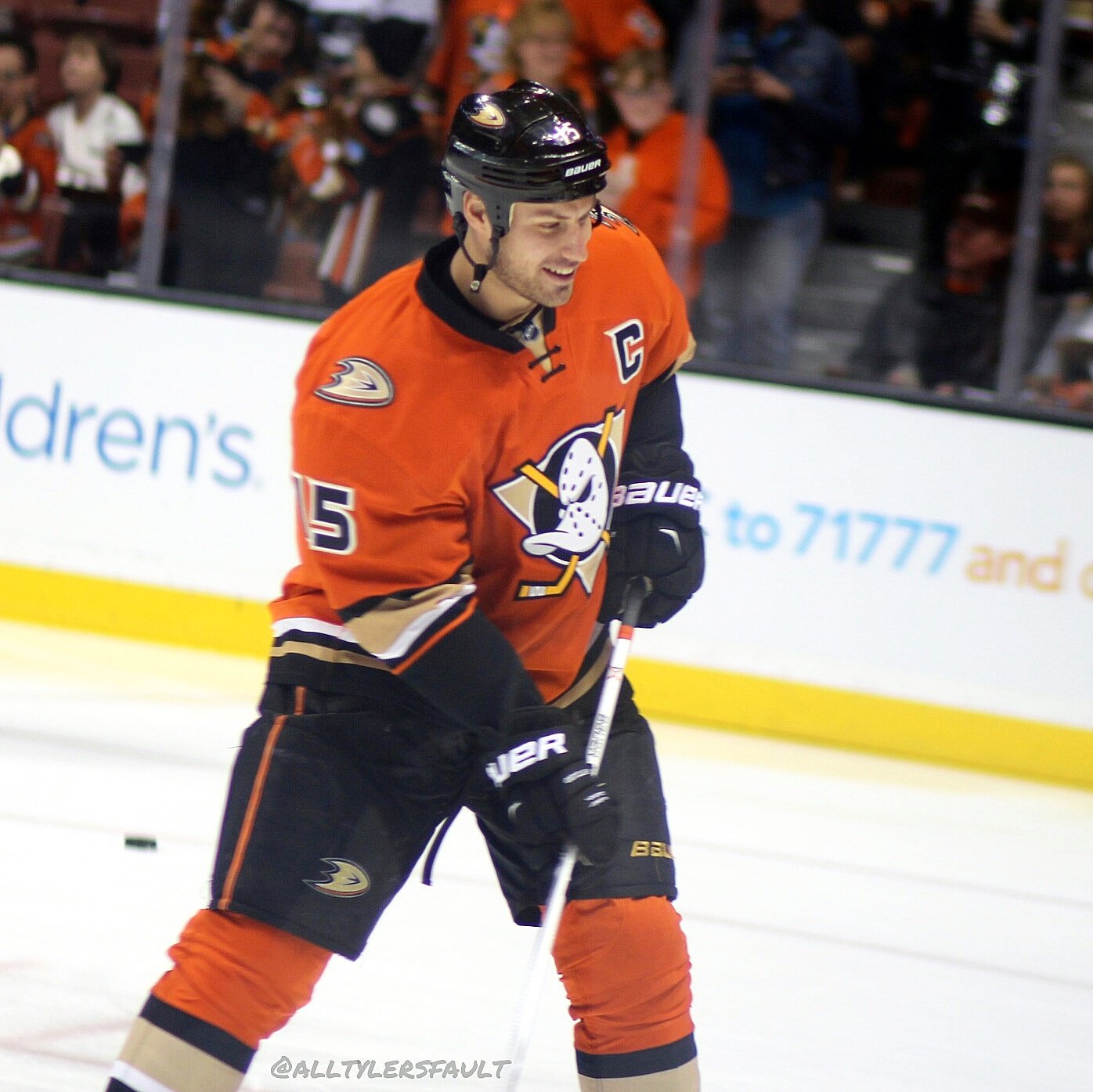 Happy birthday, Ryan Getzlaf!!      I think a big fat WIN would be the perfect birthday present 