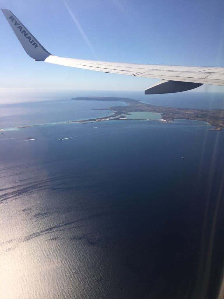 seidiformentera's tweet photo. Si vola #daichemancapoco #seidiformenterasesince2014 📷 @formenteramiamor https://t.co/nf4xxgx1e3