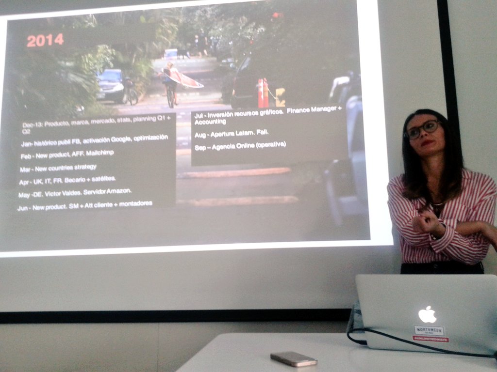 boleteador's tweet photo. Sesión de @MolonaBarcelona, CMO de @Northweek, en #GradoDeMarketing en @EsicBarcelona @ESICEducation https://t.co/IxBmlIMU0D