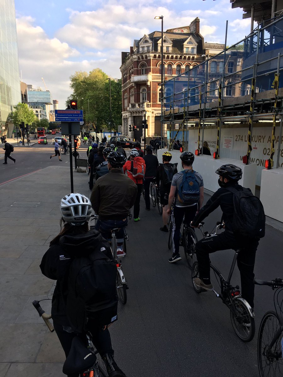 Busy day on the cycle superhighway 🚲