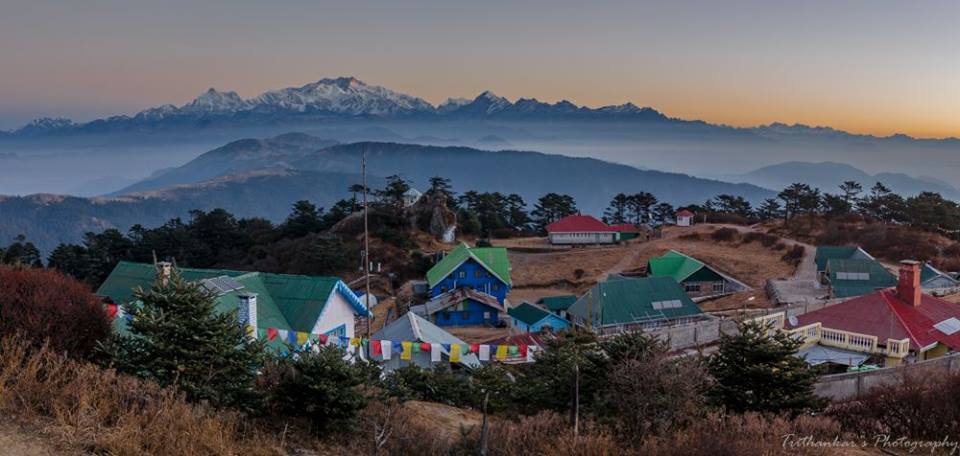 #DarjeelingTourism

"Panaromic View from Sandakphu..."

Photo by: Trithankar Gurung
