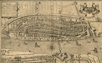 1Kampenrtv's tweet image. Burgemeester Koelewijn opent Hanze-expositie in Stadskazerne - kampen.online/burgemeester-k… #KunstCultuur