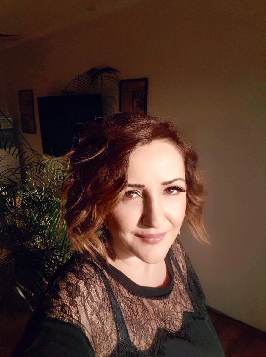 SurprizPerisi's tweet photo. Sürpriz Perisi'nin kurucusu Şirin YÜCEL yarın saat 09:15'te İyi Fikir programında Ece ERKEN'in konuğu olarak TRT1 ekranlarında. https://t.co/MLBP15rsnr