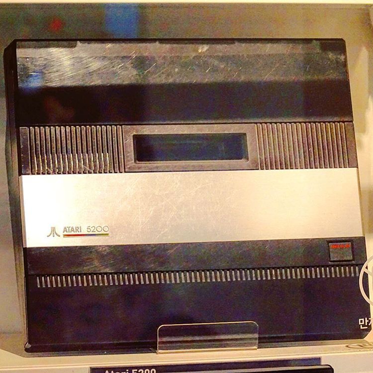 retrotechinfo's tweet image. Atari 5200 #nexoncomputermuseum #Jeju #atari5200 #atari… retrotech.info/atari/5200/ata…