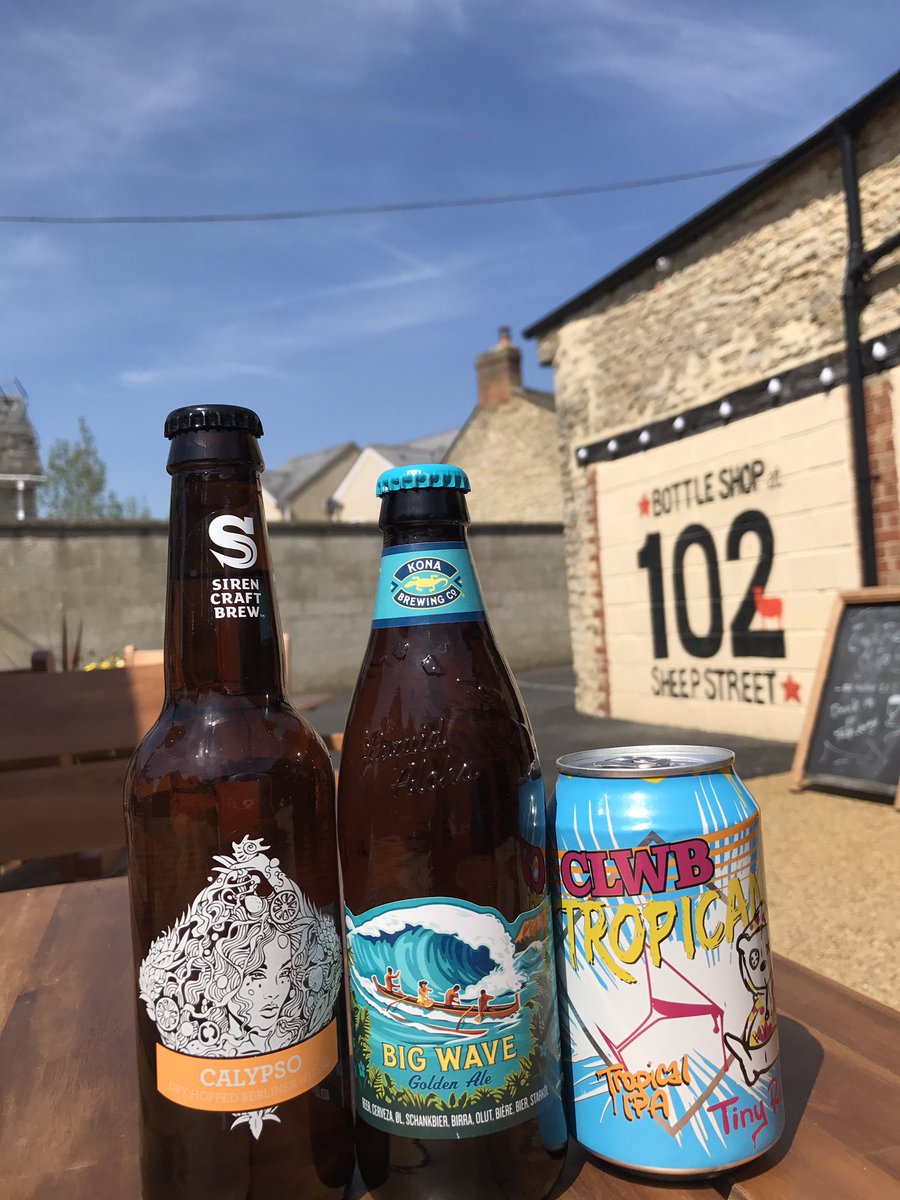 Sunshine beer! CLWB TROPICANA <a href="/tinyrebelbrewco/">Tiny Rebel</a> CALYPSO <a href="/SirenCraftBrew/">Siren Craft Brew</a> &amp; BIG WAVE <a href="/KonaBrewingCo/">Kona</a> 🌞 #craftbeer