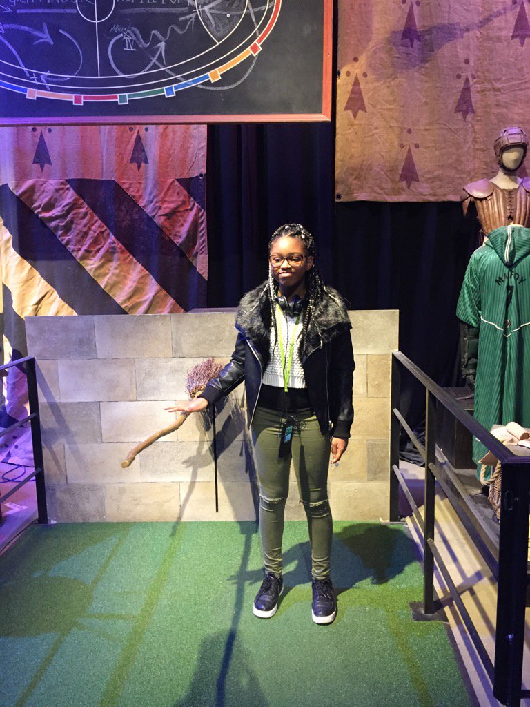 Cobslink's tweet photo. Link centre at Harry Potter Studios . Reward trip.... looking at the amazing props and costumes. https://t.co/adip0L4lNY