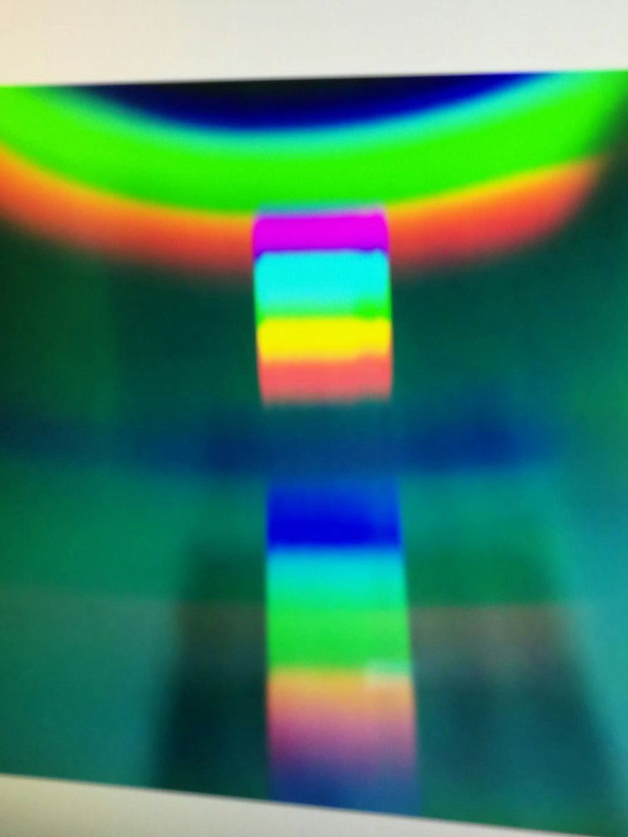 HSO_Physics's tweet photo. Using a homemade spectrometer and iPad. #STEM What can we tell from starlight lesson. #HSO https://t.co/r1mSh1XJKb