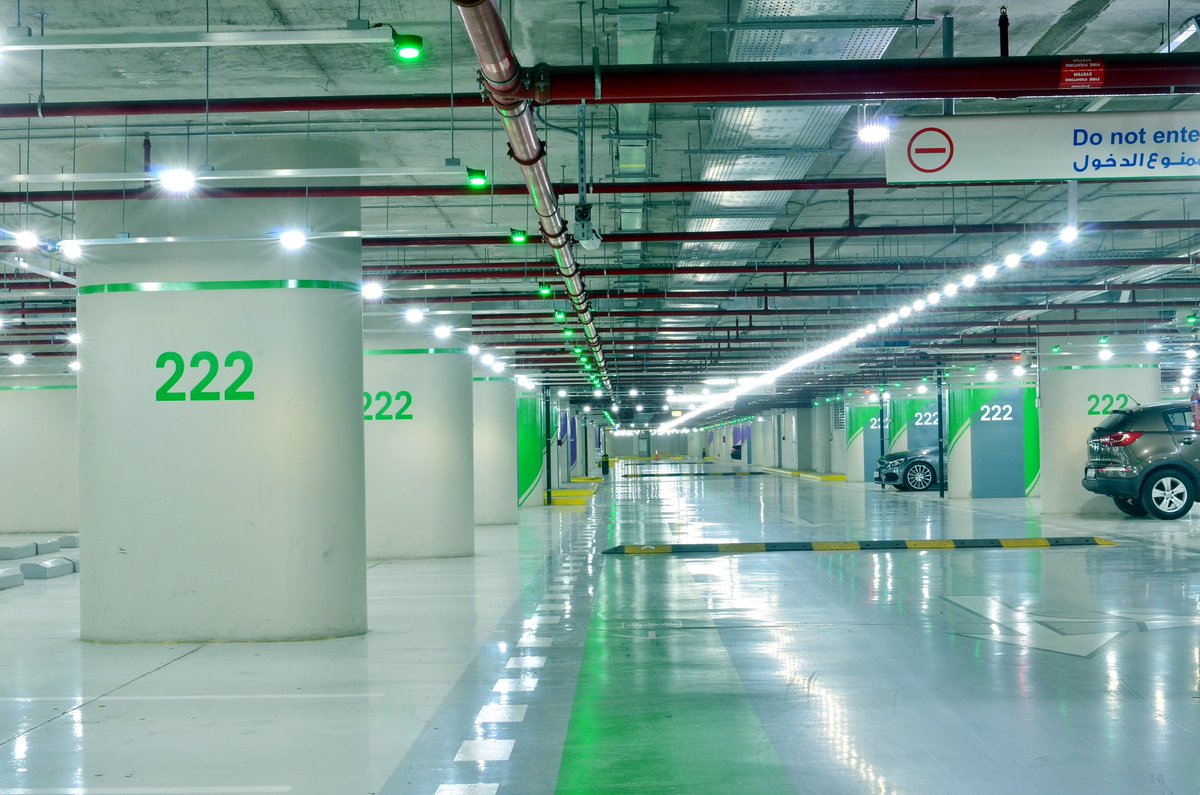 circontrol_com's tweet photo. A #parking can no longer be a dark cave where you leave your car. Abdali Mall knows and trusted Circontrol's Efficent Parking #efficicency https://t.co/1wuGq5gtdf