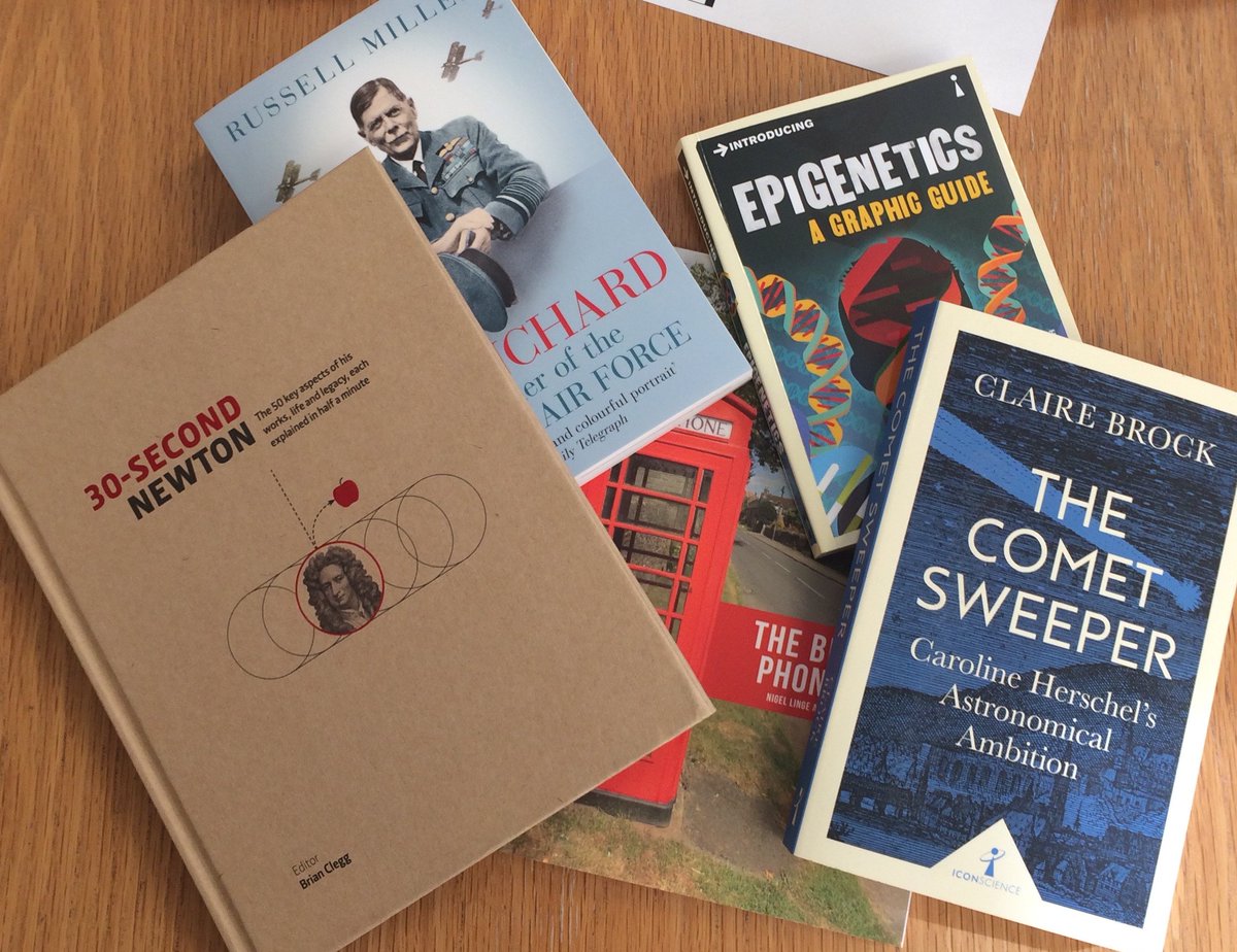 HowItWorksmag's tweet photo. RT and follow for the chance to win £60's worth of great books! #winitwednesday #giveaway #win https://t.co/fXS3uhU6Rw