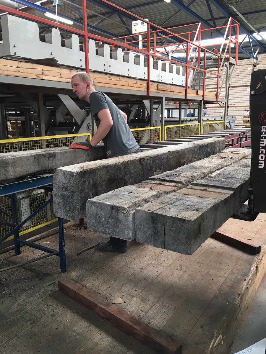 MevoHout's tweet photo. Hout kun je ook hergebruiken. #secondlive. #hout https://t.co/5093mxxT2I