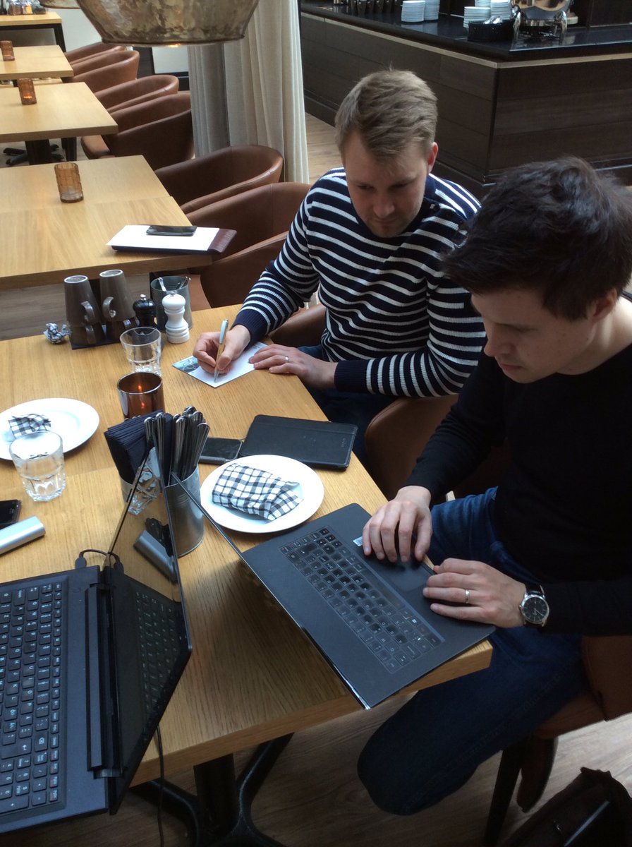Electorate_EU's tweet photo. Team Electorate valmistautumassa Nestholman kolmannen lähijakson mentorpäivään.
#yrittäjyys #oulu #työ #startup #nestholma #politiikka https://t.co/RlYr1NfJJZ