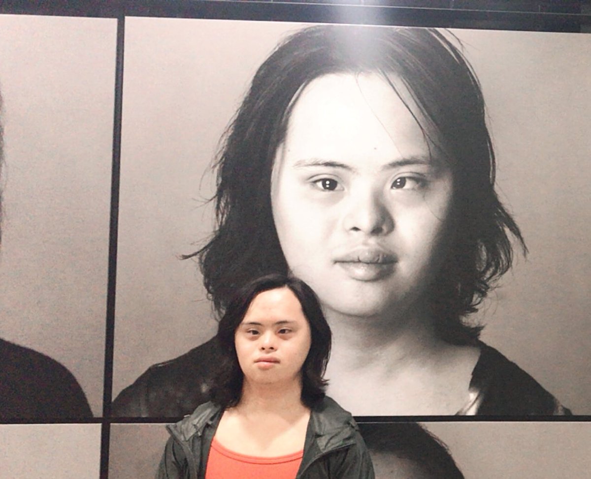 カイトと美容家ママの水泳奮闘記 世界は君のもの フォトグラファー 宮本直孝 写真展 母の日 表参道 コンコース 是非ともご覧下さい