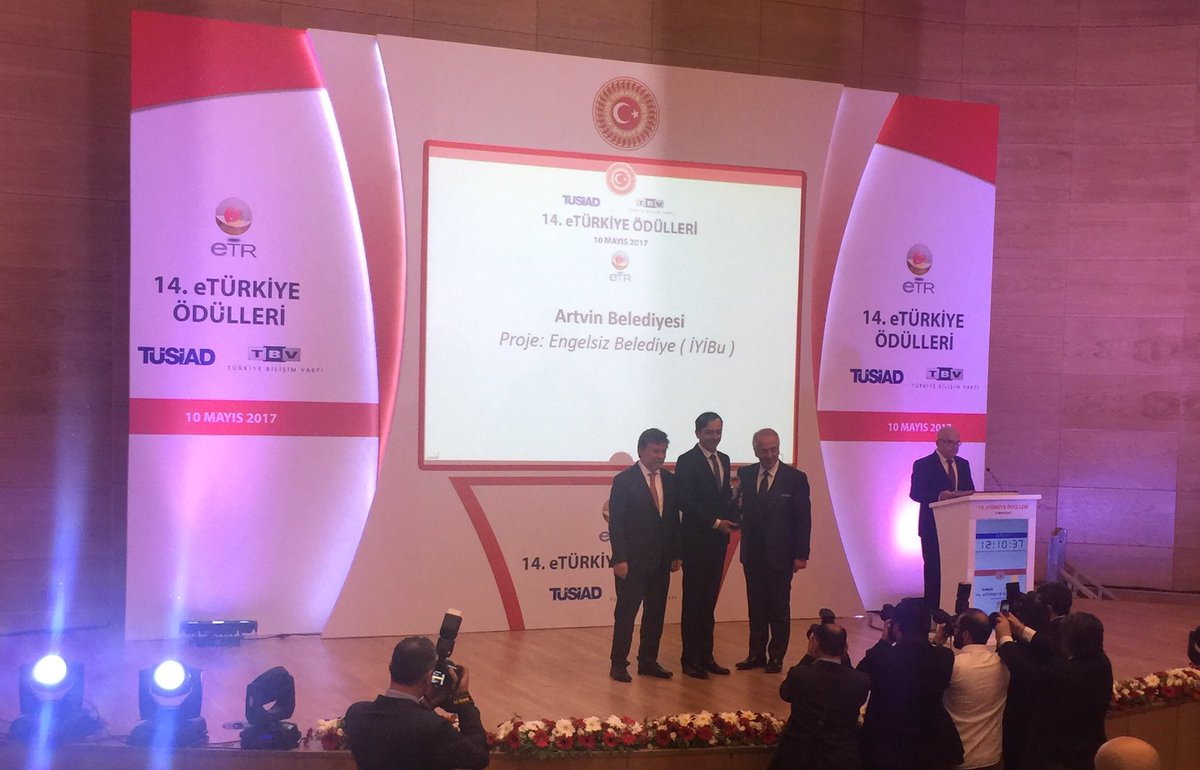 "Küçük Ölçekli Belediye" kategorisinde ödüle hak kazanan kurum ''Artvin Belediyesi - Engelsiz Belediye (İYİBu)  projesi''