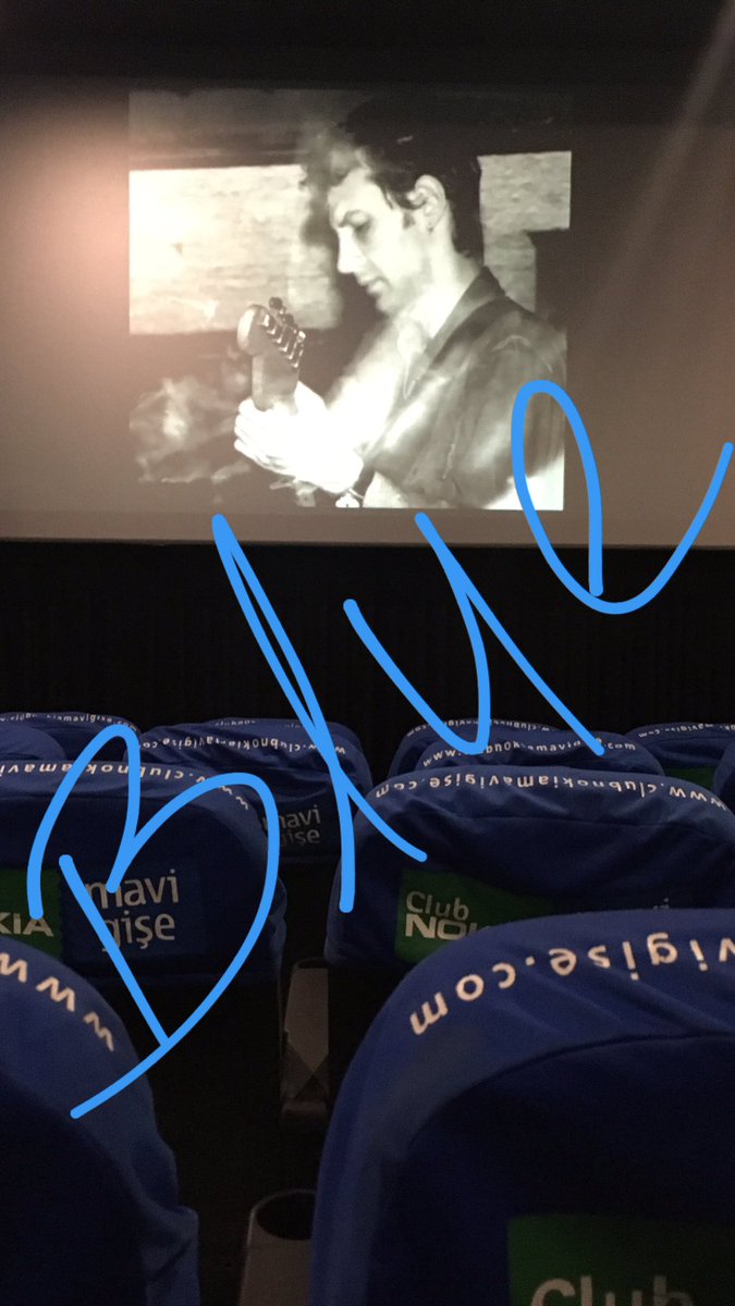 canilhan's tweet photo. Kim Çaplı'nın mezarı beni mahvetti :(
Yavuz'un duygu durumları çok tanıdık.İstanbulda 6 salonda var ve koca salonda 2 kişiydik :/ #bluefilmi https://t.co/3SLNV9Pr3S