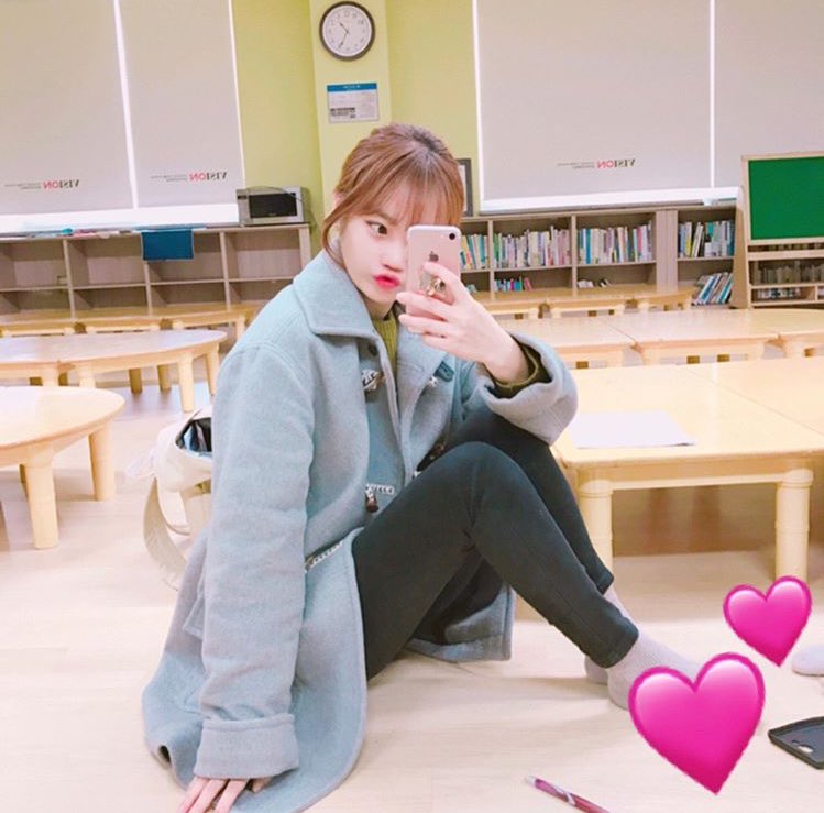 ___Lee_Rayun's tweet photo. 韓国住みの日本人🏠

#韓国好きな人と繋がりたい 
#selca 
#オルチャンメディア 
#RTから気になった人follow
#韓国人でも仲良くしてくれる人RT 
↑日本人ですごめんなさい🙏 https://t.co/8CYA7Y6uXb