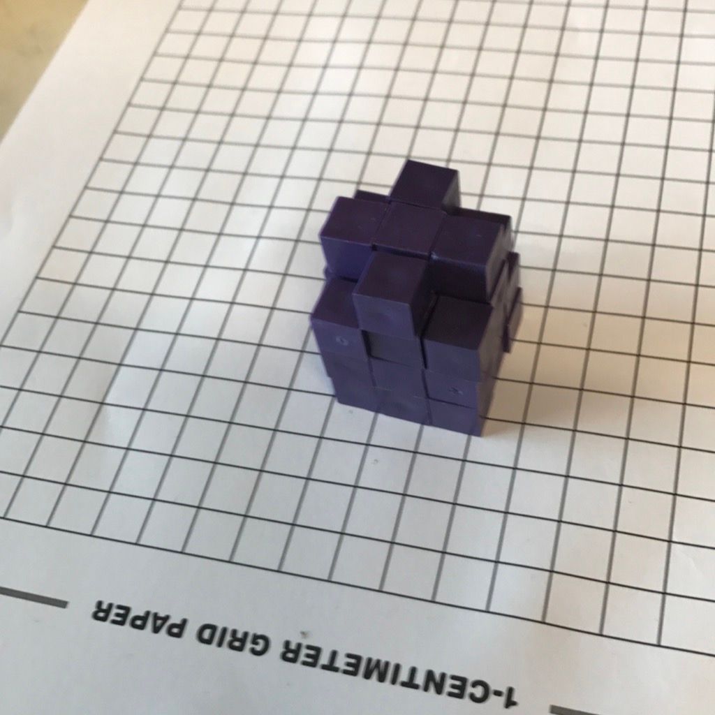 MrBDEvans's tweet photo. Today we made ladybug houses out of 32cm(3). Here are some of their results https://t.co/3qJJiULN5h https://t.co/0bqLAgWMBq