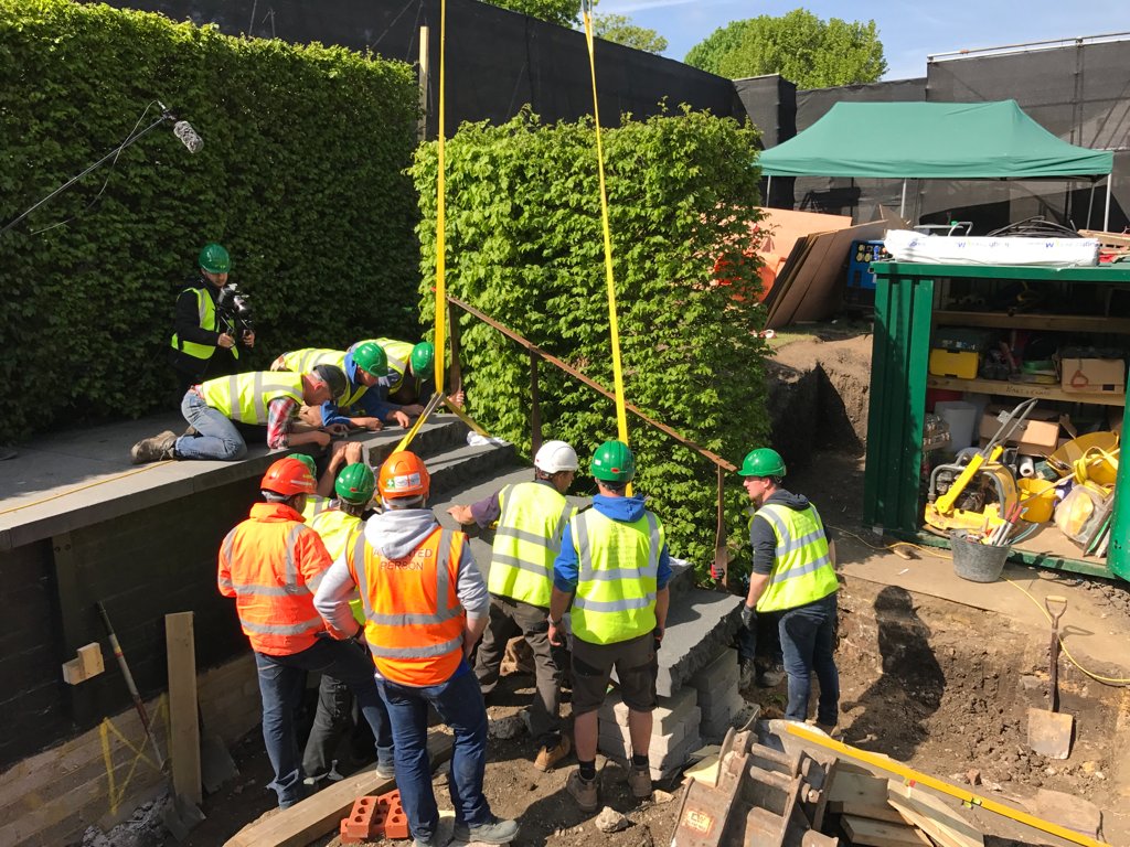 constructfilms's tweet photo. Building #RHSChelsea: the first staircase is installed on @LinklatersLLP garden by @SpecialistCast &amp; @bwcontracts &amp; @DHLandscapes https://t.co/x2Pnu3GEBs
