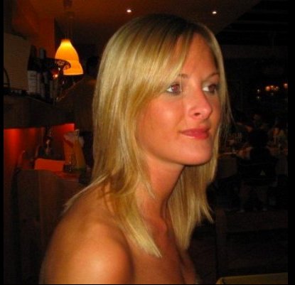 Leah went out for dinner and here's the evidence. Nice but not for a profile pic #LinkedInFail