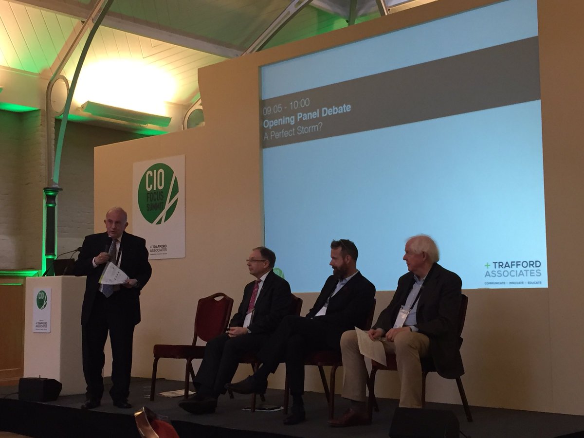 OptimumPPS's tweet image. Simon Ratcliffe on what #digitaltransformation means and the panel debating the perfect storm #cloud #tech brings. @CIOFocusSummit #CIOFT