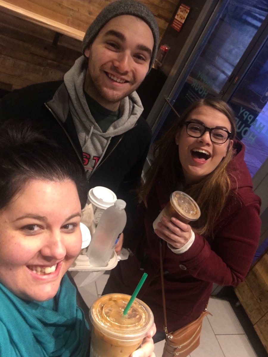 erinlorraine's tweet photo. Making new friends! The @DearEvanHansen Rush line (and Starbucks) brings people together! https://t.co/qS0TvyjOr1