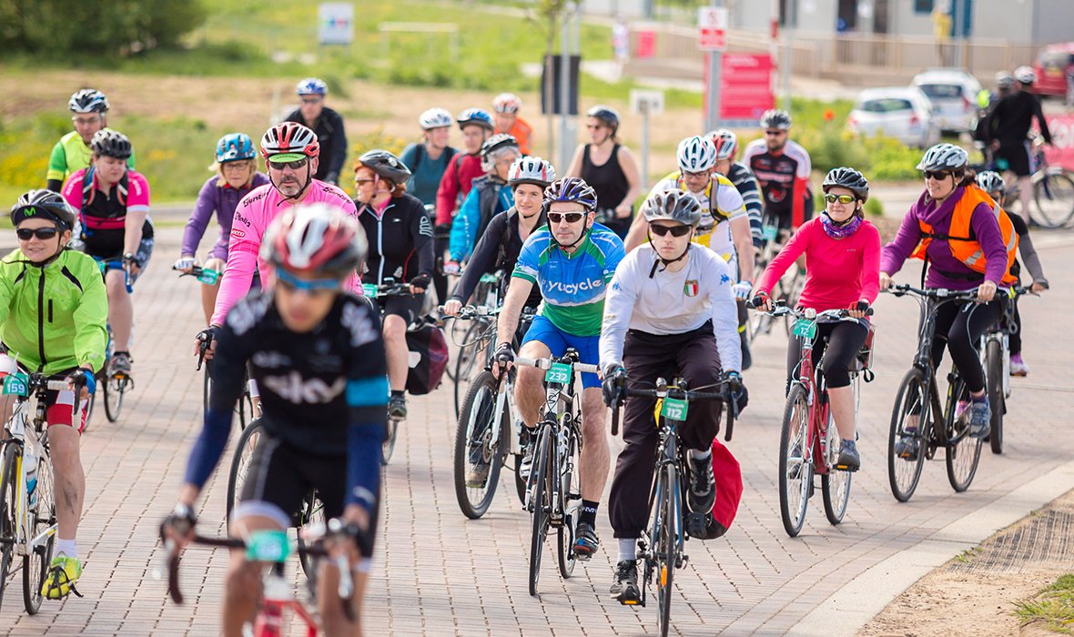 UniOfYork's tweet photo. With three routes tailored to all ages and abilities, #YuCycle has something for everyone. Sign up today: https://t.co/Rd7Bxjd4c5 🚴 https://t.co/xgB2nBBRif