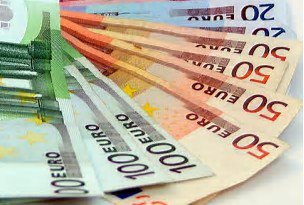 #borsedistudio da 5.000€ finanziate da #Cameradicommercio di Reggio Calabria per giovani laureati <a href="/UniMediterranea/">Universal Mediterránea</a>..bit.ly/2r0RvYi