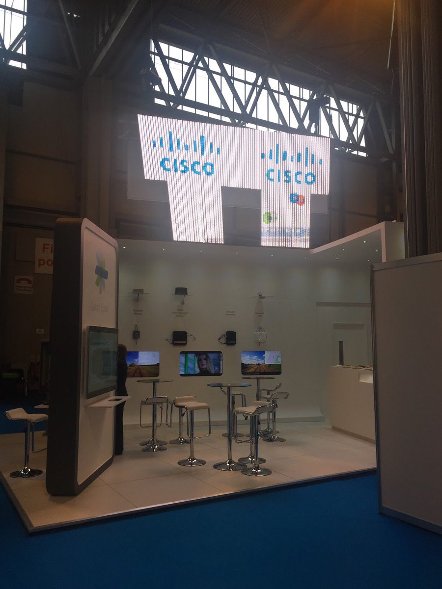 klasgroup's tweet image. Visit us at #Railtex2017 in M85 today &amp;amp; tomorrow to learn about super fast Wi-Fi for passengers...even in tunnels! @CiscoUKI #projectSWIFT