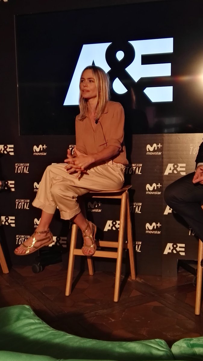 AMCBreakES's tweet photo. .@vblume nos recomienda "Desconectar para conectar" mientras presentamos el estreno de #DesconexiónTotal, miércoles 17 a las 22:00h https://t.co/4yAxtugqp7