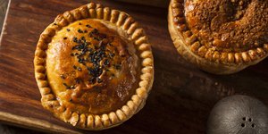 insightelayne's tweet photo. A Gourmet Guide to British #Food: https://t.co/ZcGIG8qsTO #travel #cuisine https://t.co/1PZOFYXW7e